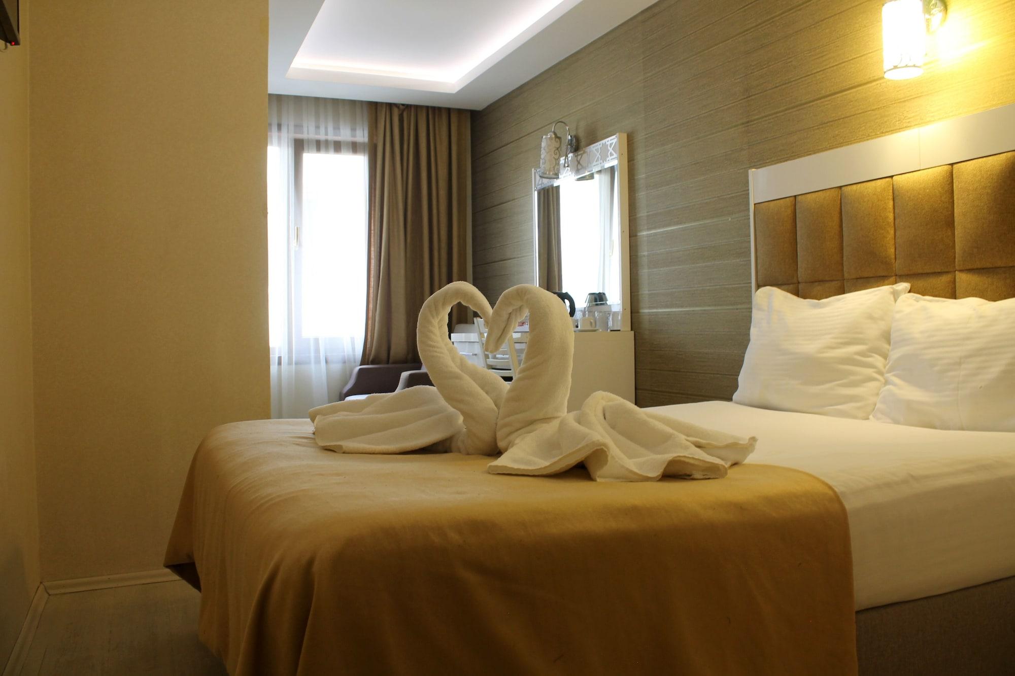 Istanbul River Hotel Exterior photo