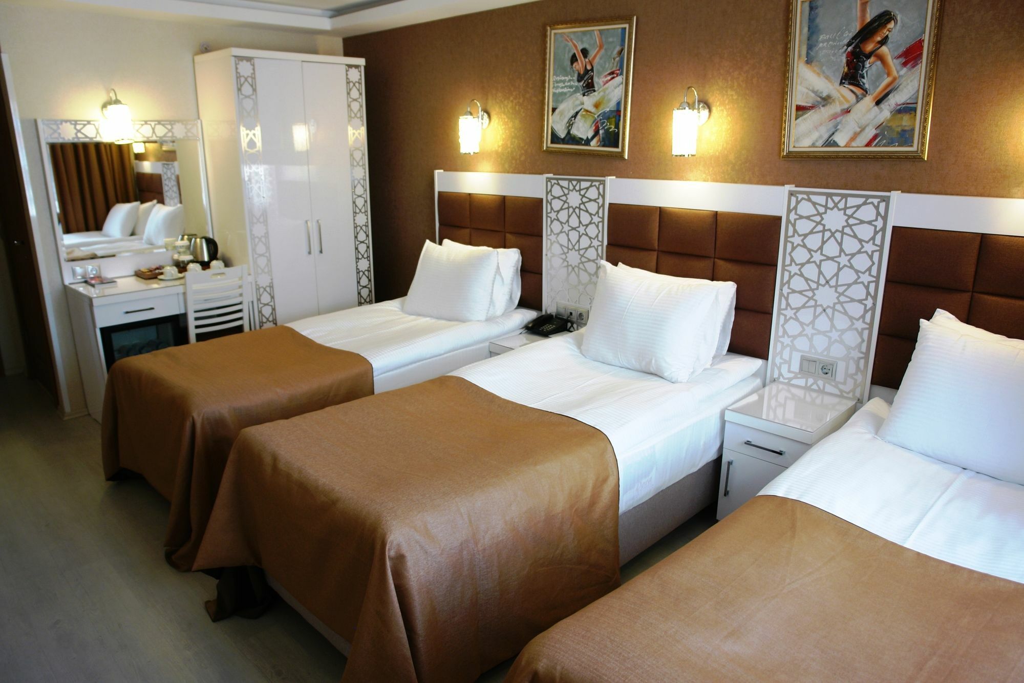 Istanbul River Hotel Exterior photo