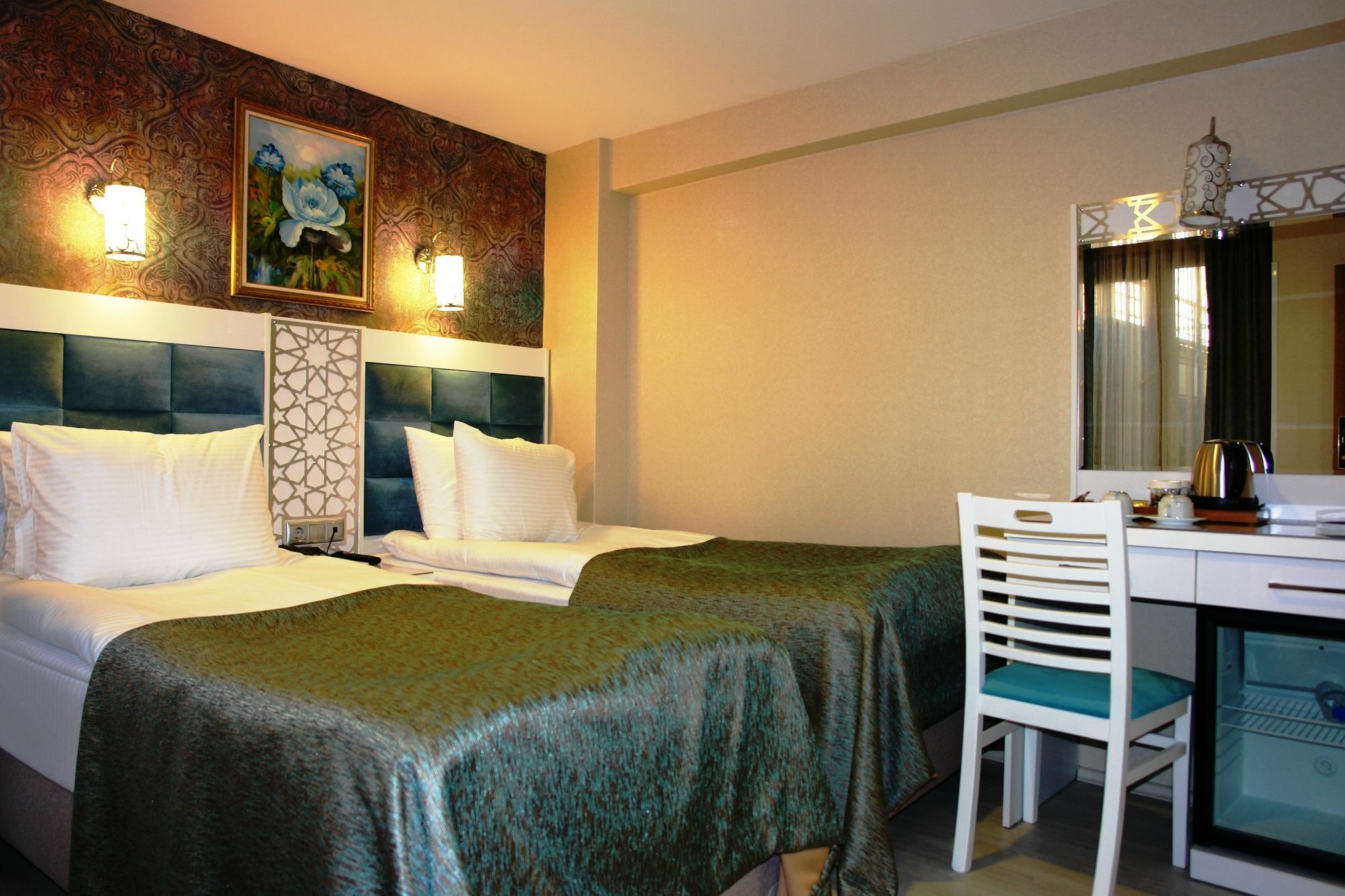 Istanbul River Hotel Exterior photo