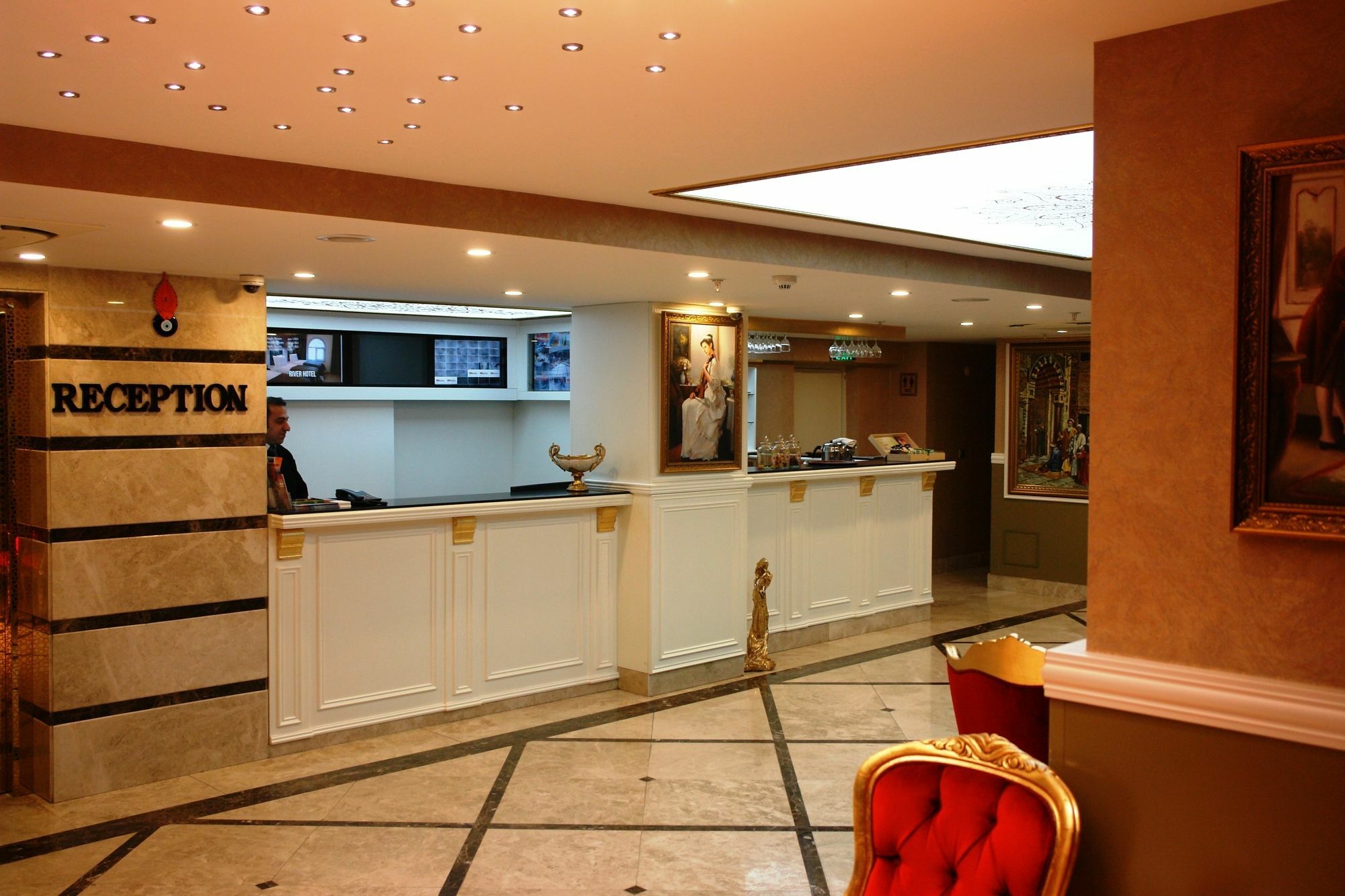 Istanbul River Hotel Exterior photo